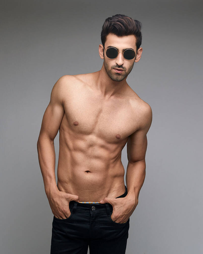 samir, New delhi

Height =  5’8’’
Waist  = 29inches
Chest  = 37inches
Hips  =35inches
Shoulder = 18inches
Collar = 16inches 
Sleev length = 24
Biceps =13.5inches
Armhole depth =8inches
Skin tone  = Fair
Eye colour =  Brown 
Hair colour =  Black 
Shoe size = UK8